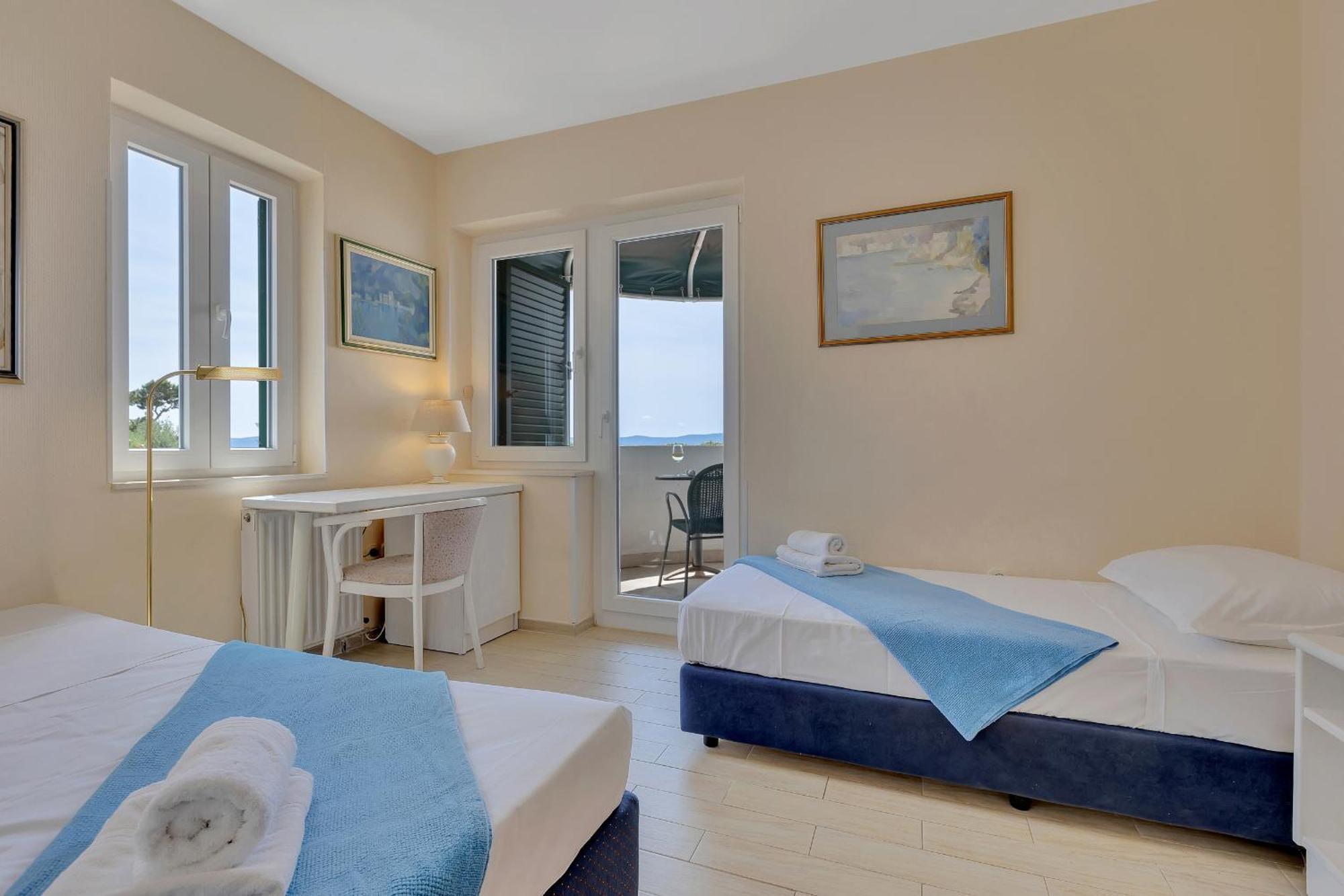 Grand View Apartments Drasnice Kültér fotó