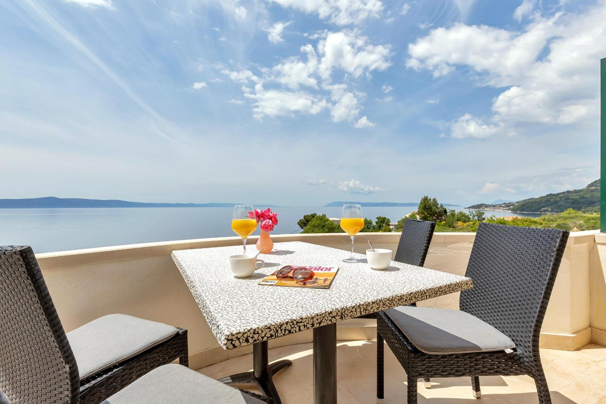 Grand View Apartments Drasnice Kültér fotó